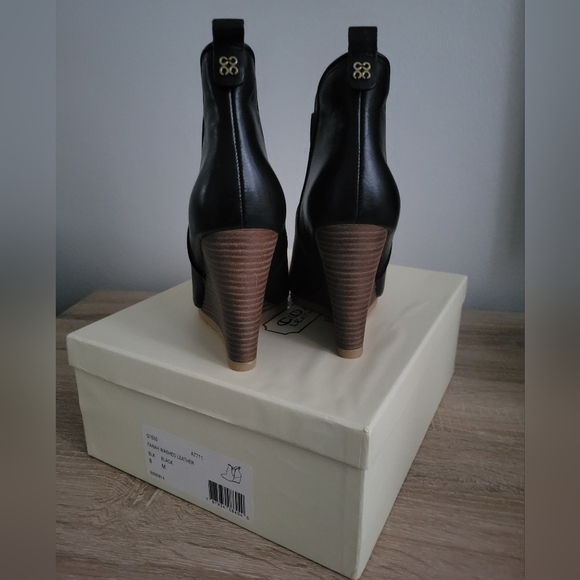 NIB Coach Farah Washed Leather Boots - Picture 5 of 8